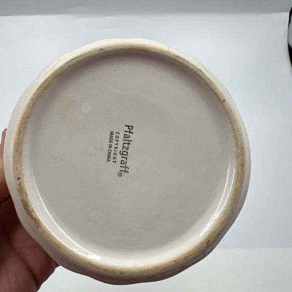 Pfaltzgraff Vintage Small Ramekin Souffle` Soup Dish Bowl Winterberry Pattern - Picture 9 of 9